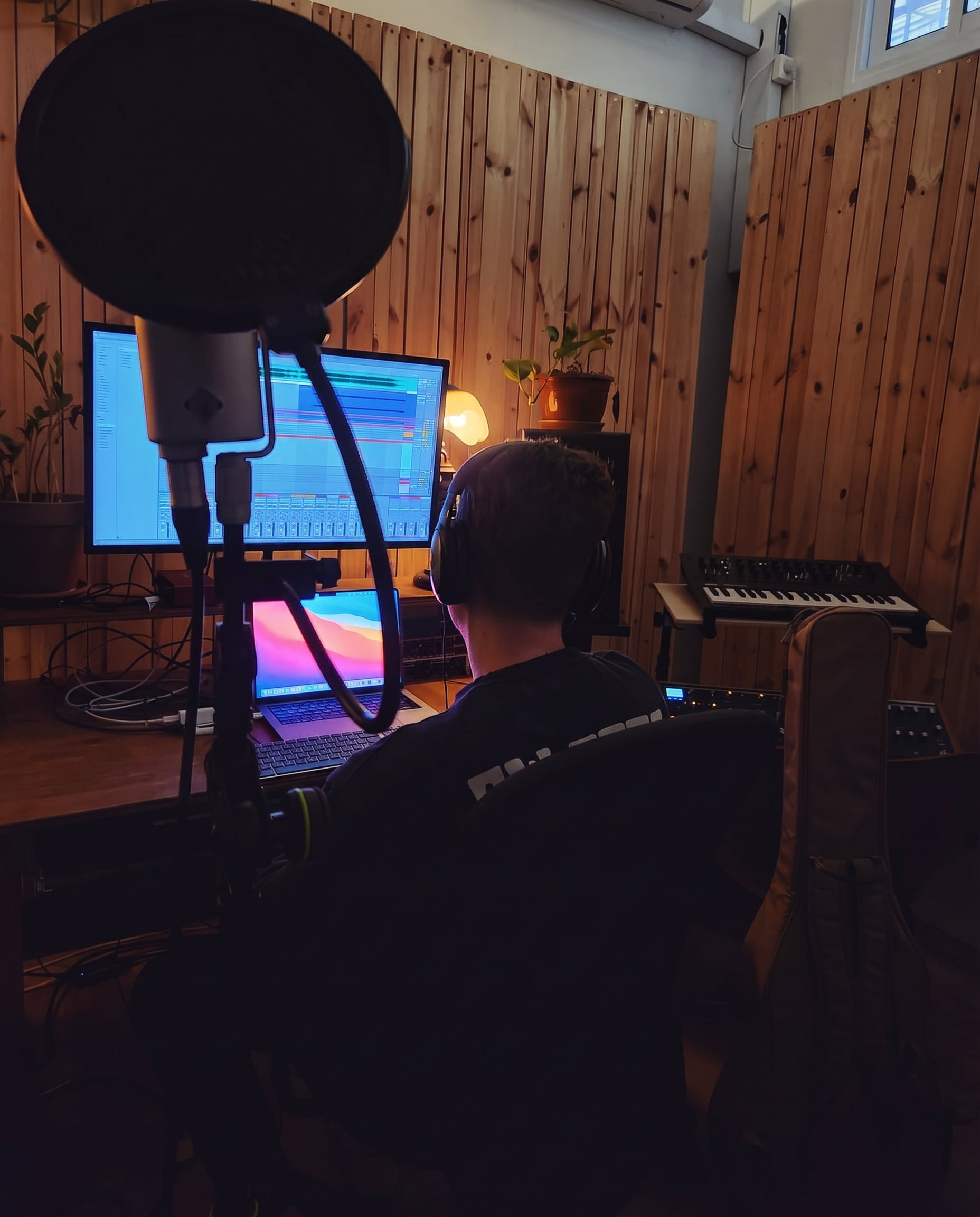 Or Gold in the studio